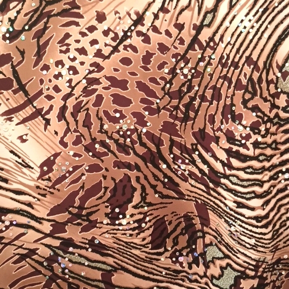 Top - Picture 2 of 3